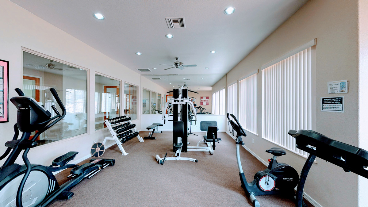 Apartment Photo Gallery Show Low by Elk Ridge Apartments Arizona 928